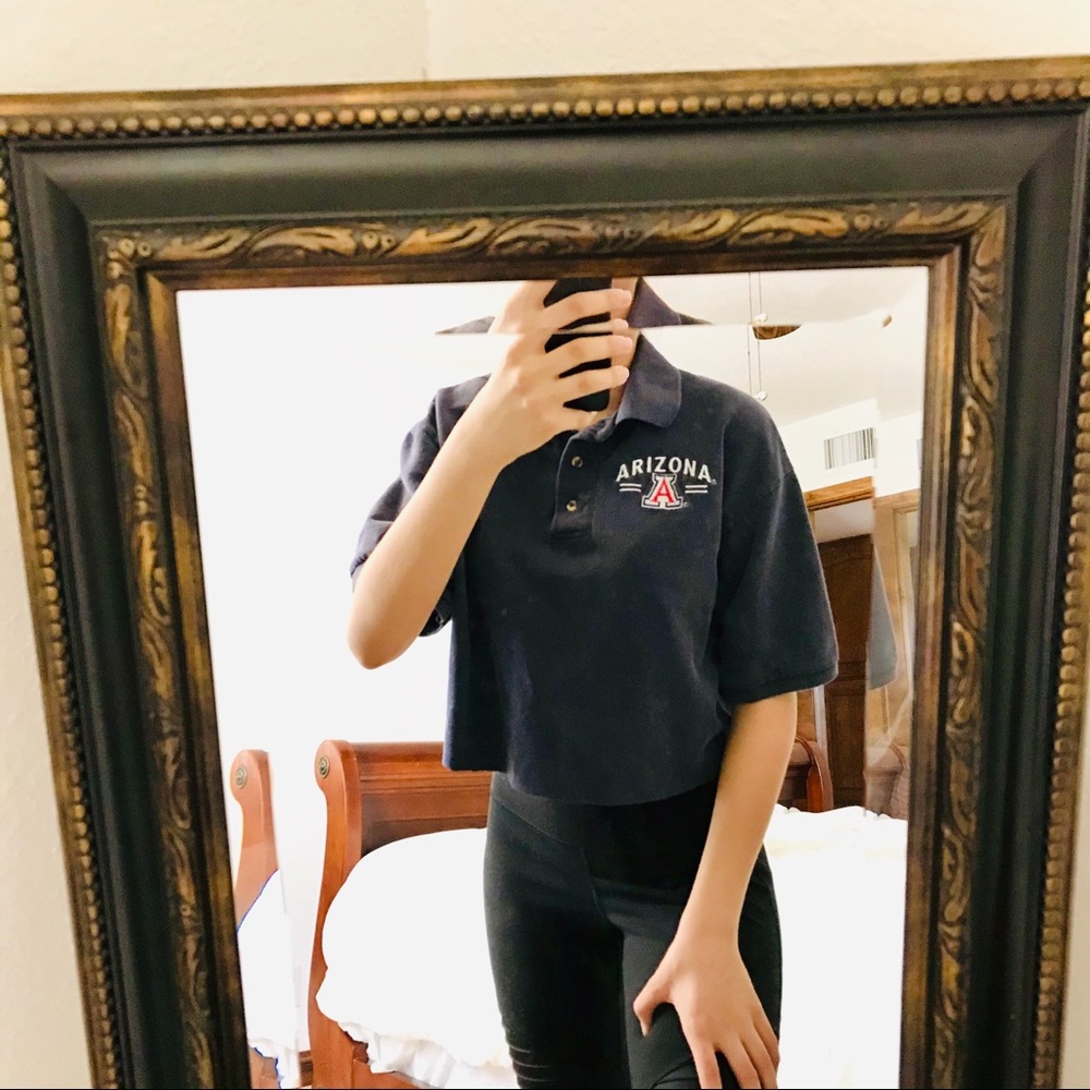 U OF A CROP POLO WITH LOGO
